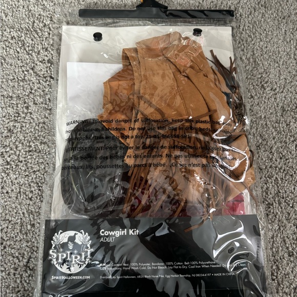 Cowgirl Costume Kit - Picture 6 of 11